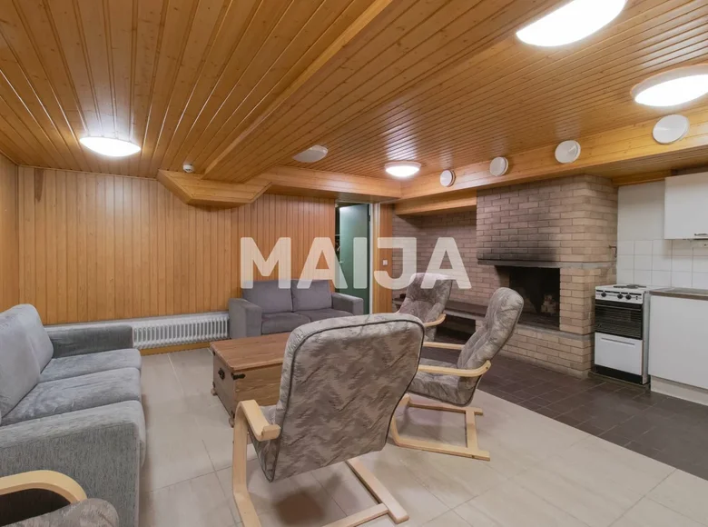 Bureau 943 m² à Kotkan-Haminan seutukunta, Finlande