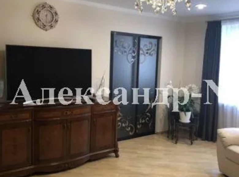 Mieszkanie 4 pokoi 74 m² Odessa, Ukraina