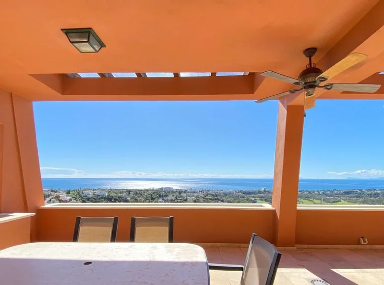 Wohnung 2 Schlafzimmer  Marbella, Spanien