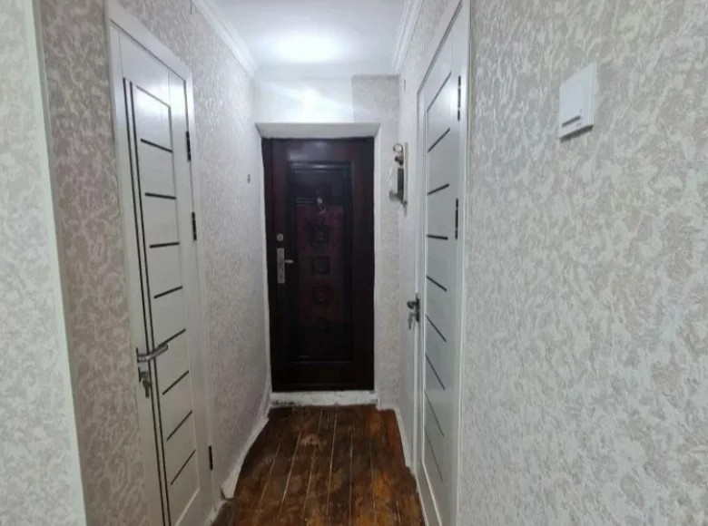 Kvartira 1 xona 33 m² Toshkentda