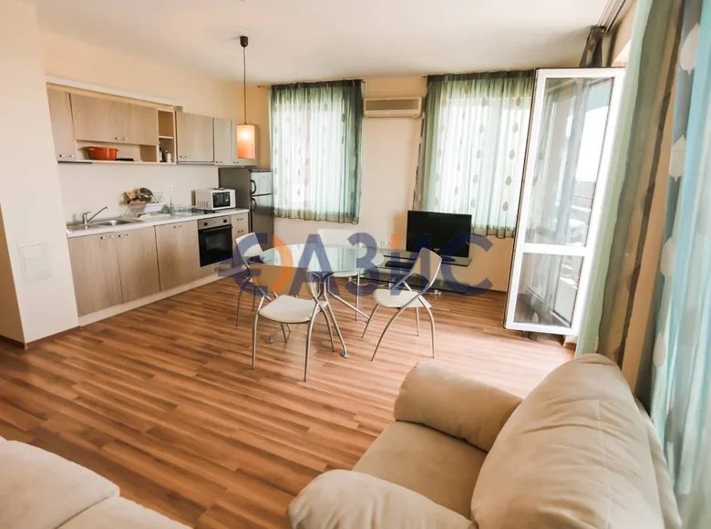 Wohnung 2 Schlafzimmer 81 m² Oblast Warna, Bulgarien