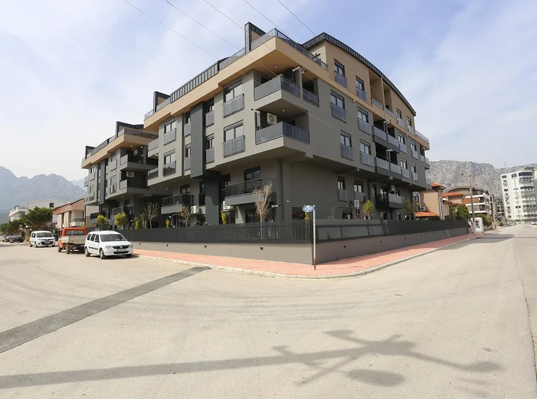 Apartamento 2 habitaciones 68 m² Konyaalti, Turquía