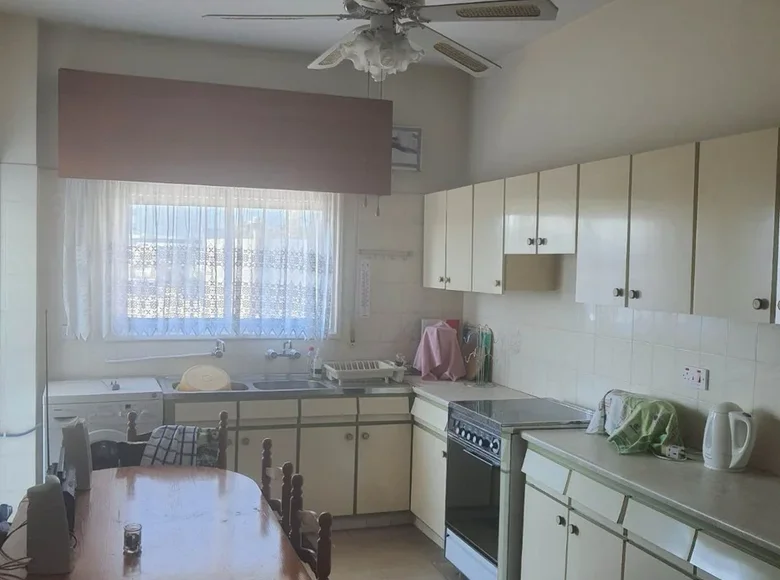 3 bedroom apartment  Aradippou, Cyprus