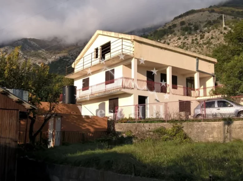 Haus 6 Zimmer 160 m² Sutomore, Montenegro