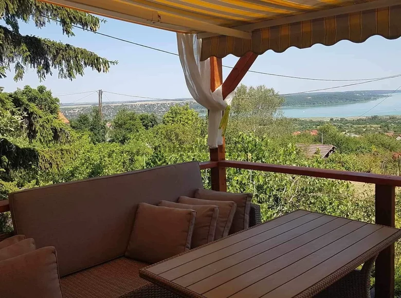 Dom 1 pokój 45 m² Balatonalmadi, Węgry