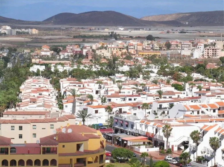 2 bedroom apartment 80 m² Arona, Spain