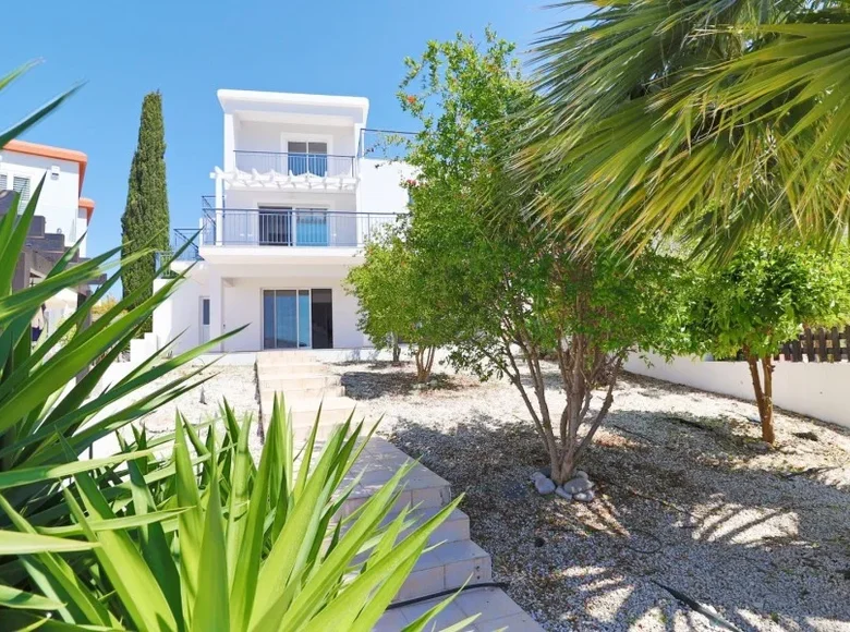 3 bedroom house 170 m² Peyia, Cyprus