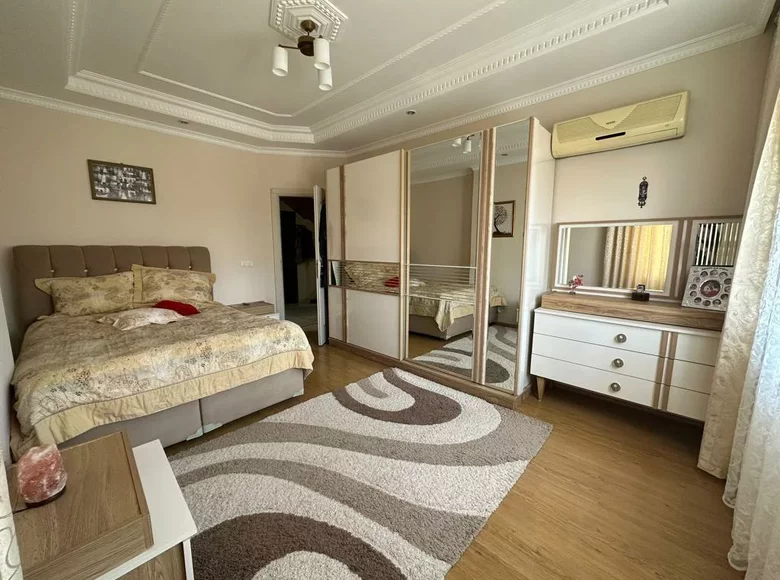 Mieszkanie 7 pokojów 260 m² Alanya, Turcja