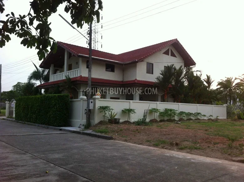 7 bedroom villa 332 m² ban ket ho, Thailand
