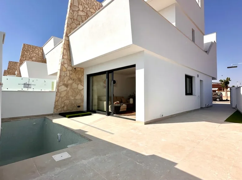 3 bedroom villa 94 m² San Javier, Spain