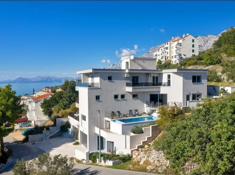 Hôtel 720 m² à Opcina Podgora, Croatie