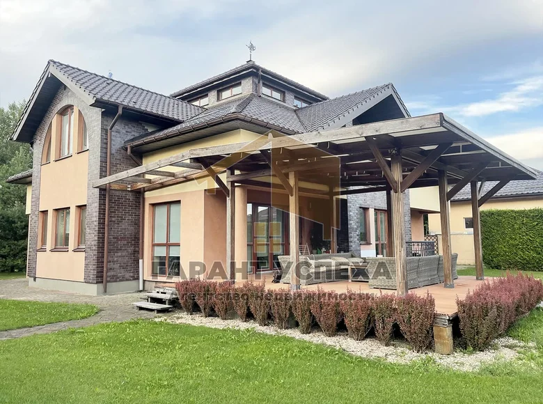 House 363 m² Brest, Belarus