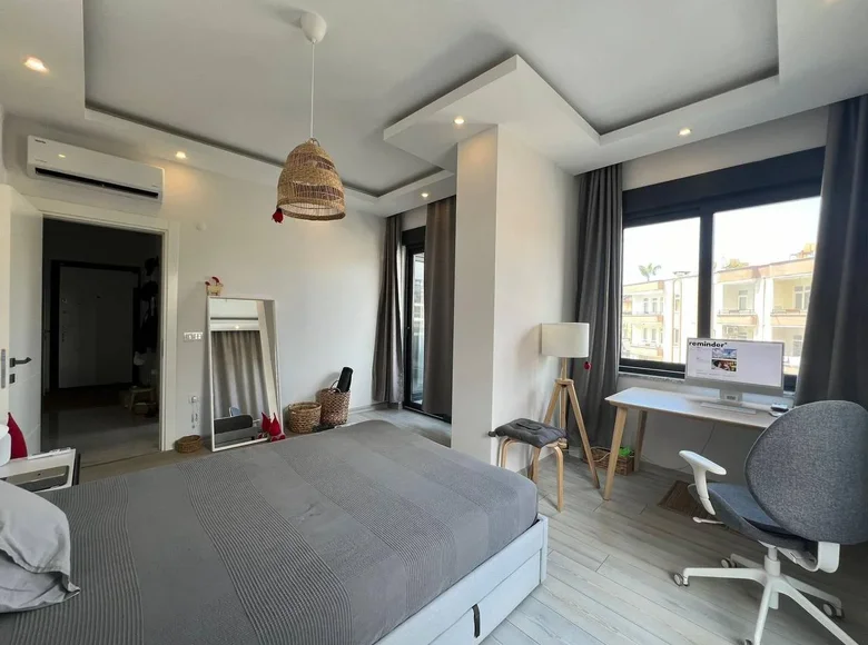 2 bedroom apartment 90 m² Alanya, Turkey