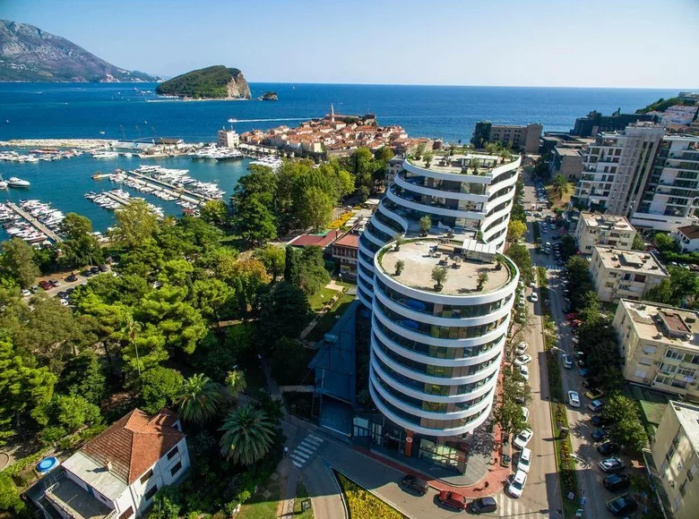 Mieszkanie 4 pokoi 270 m² Budva, Czarnogóra