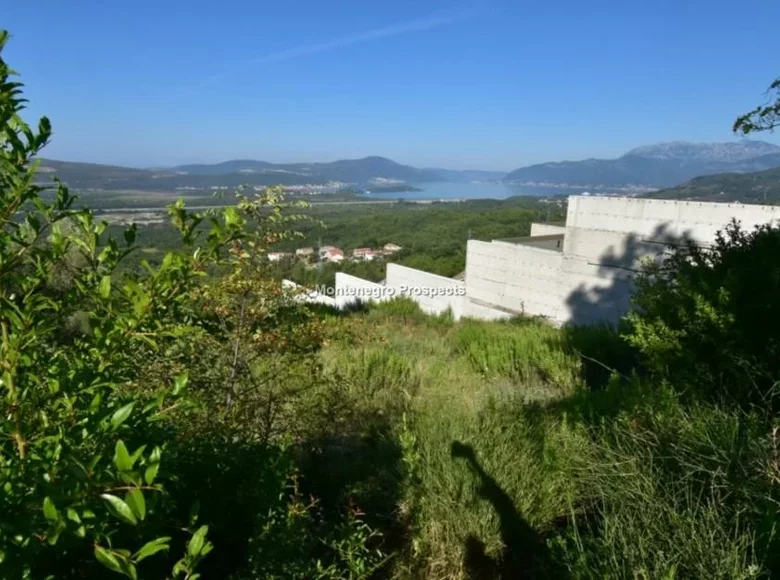 Parcelas 890 m² Bijela, Montenegro