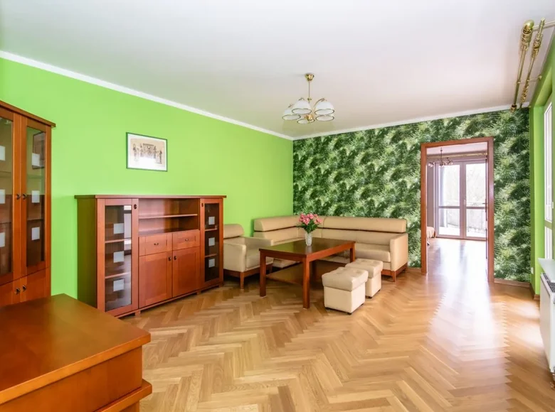 Mieszkanie 3 pokoi 73 m² Poznań, Polska