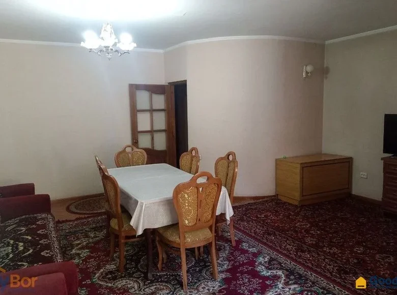 Kvartira 3 xonalar 65 m² Toshkentda