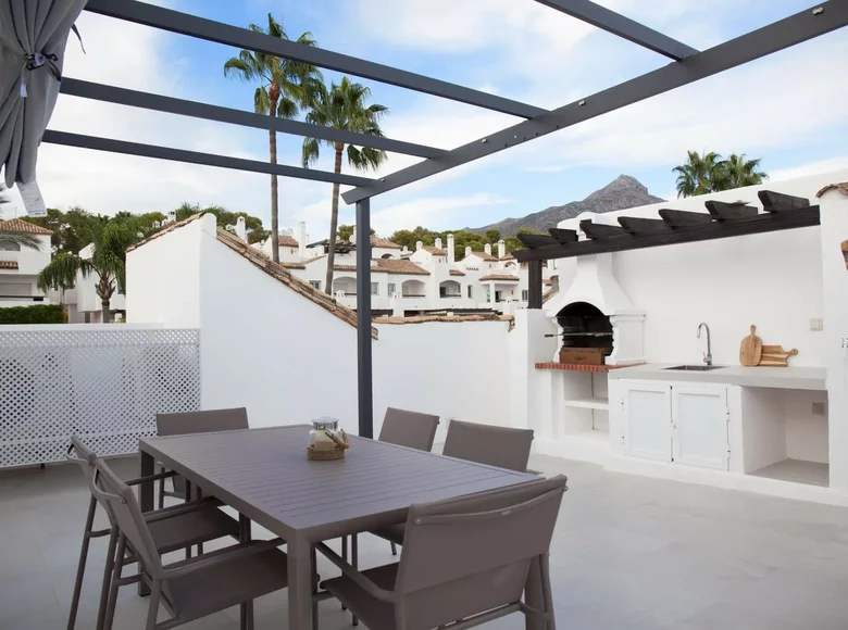 3 bedroom townthouse  Marbella, Spain