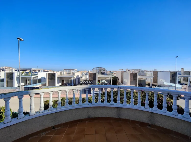 3-Schlafzimmer-Villa 146 m² Orihuela, Spanien