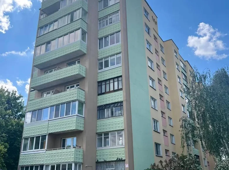 Mieszkanie 2 pokoi 54 m² Mińsk, Białoruś