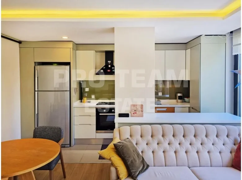 2 bedroom apartment 80 m² Muratpasa, Turkey