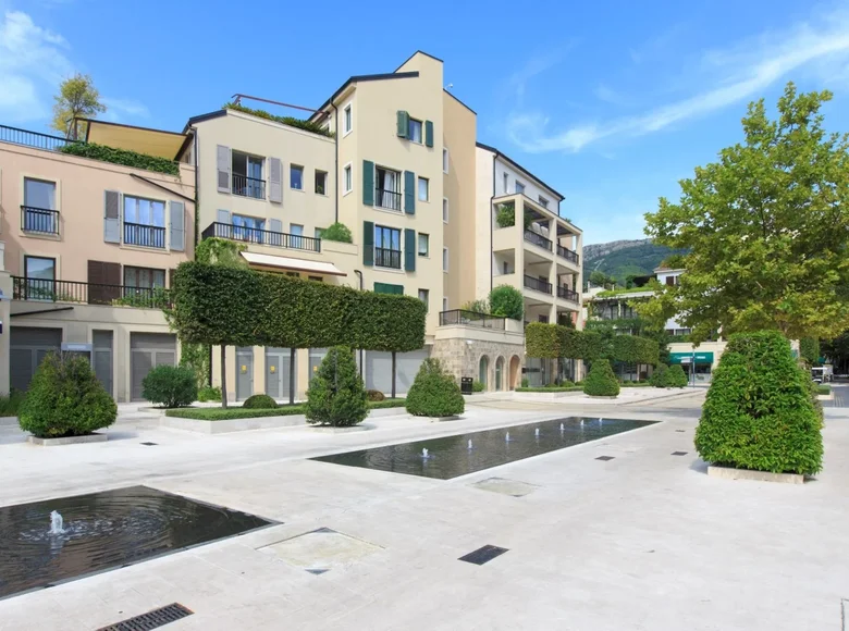 Mieszkanie 4 pokoi 121 m² Czarnogóra, Czarnogóra