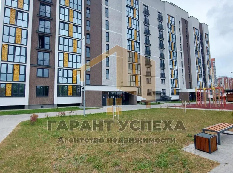 Квартира 2 комнаты 61 м² Брест, Беларусь