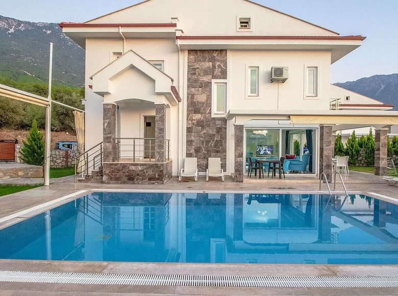 Villa de 5 habitaciones 240 m² Oludeniz, Turquía