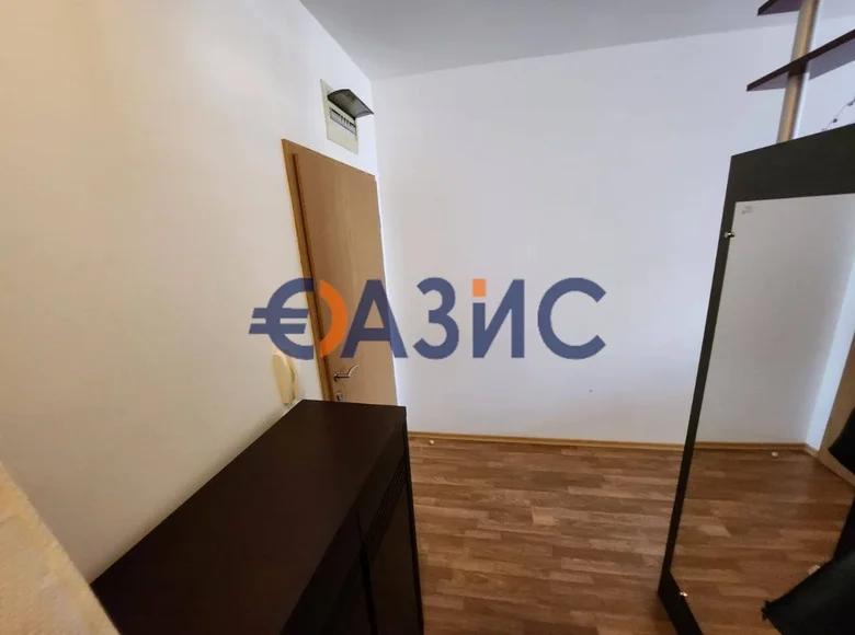 3 bedroom apartment 80 m² Aheloy, Bulgaria