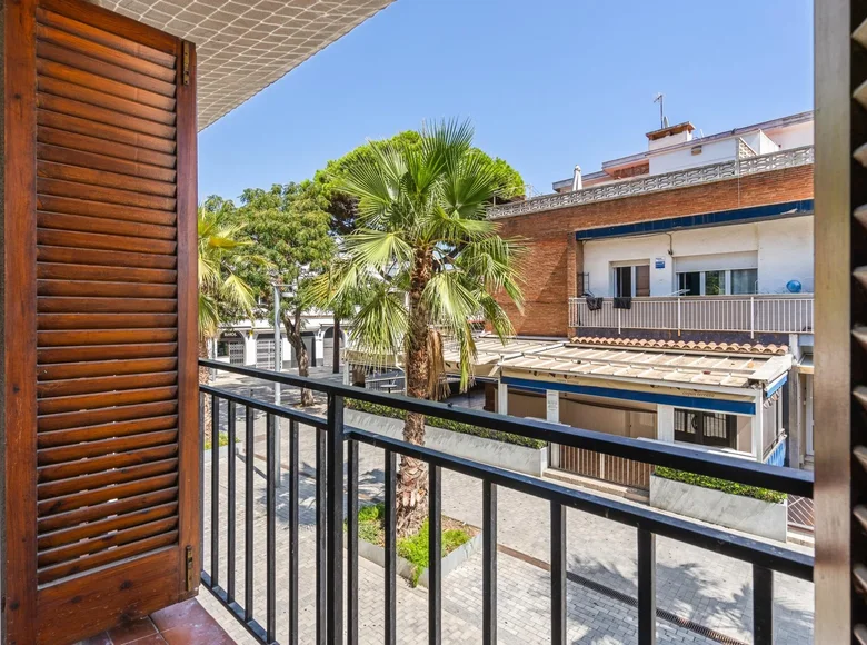 3 bedroom apartment 69 m² Castelldefels, Spain