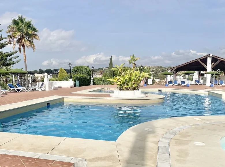 2 bedroom apartment 155 m² Marbella, Spain