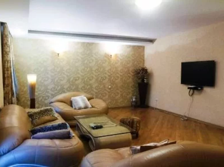 Apartamento 3 habitaciones 135 m² Tiflis, Georgia