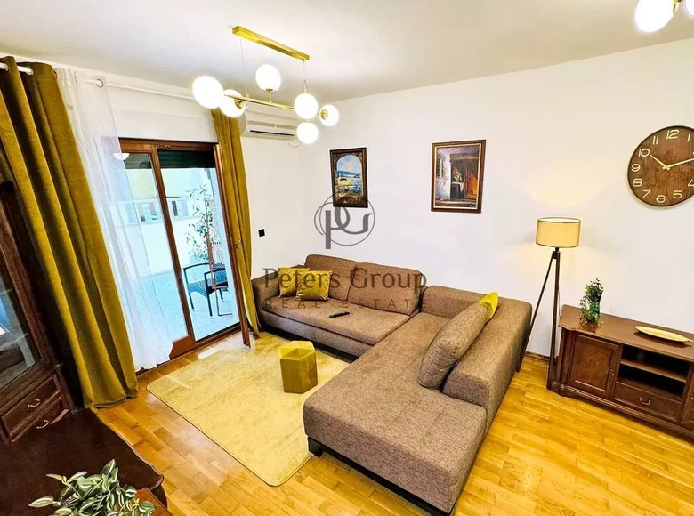 Wohnung 5 zimmer 167 m² Petrovac, Montenegro