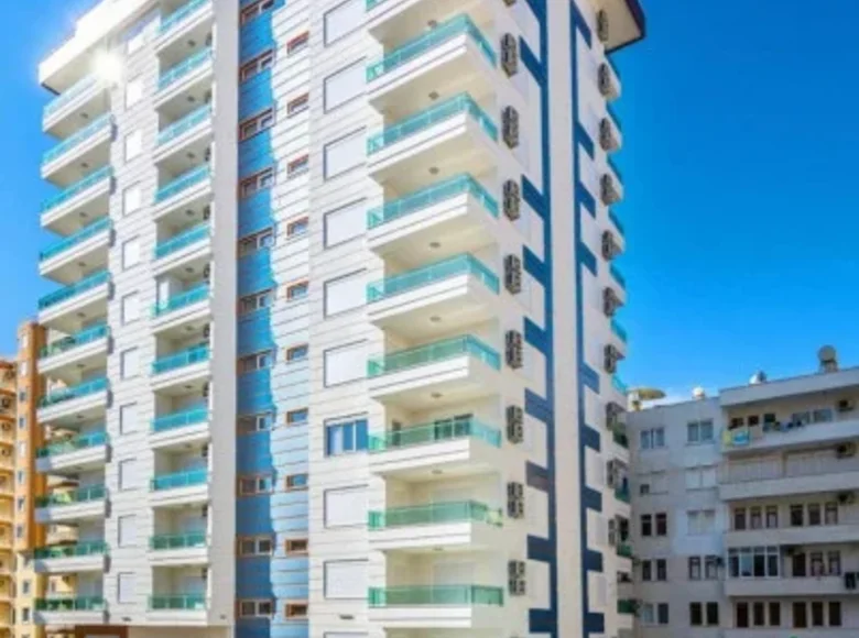 Mieszkanie 2 pokoi 81 m² Alanya, Turcja