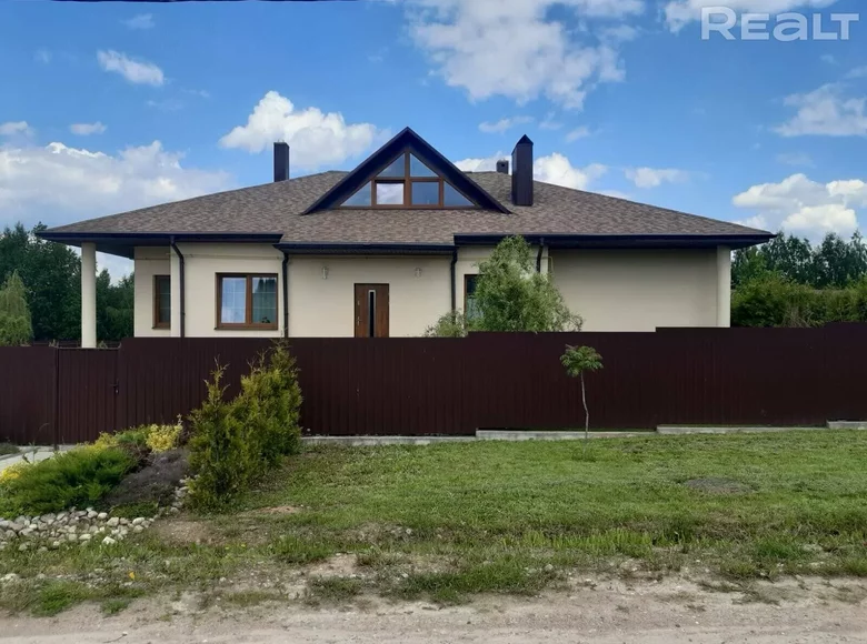 Cottage 242 m² Tyurlevskiy selskiy Sovet, Belarus