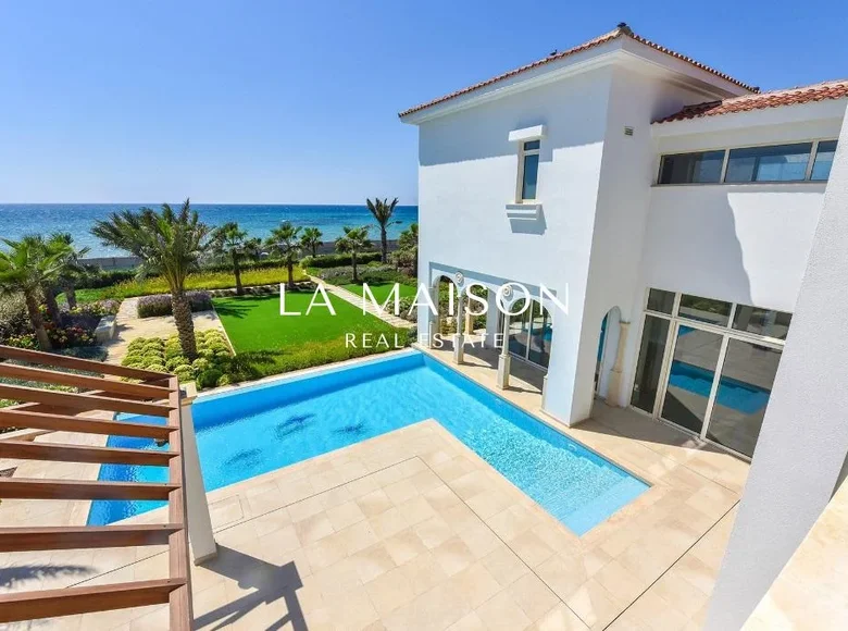 Casa 6 habitaciones 800 m² Pervolia, Chipre