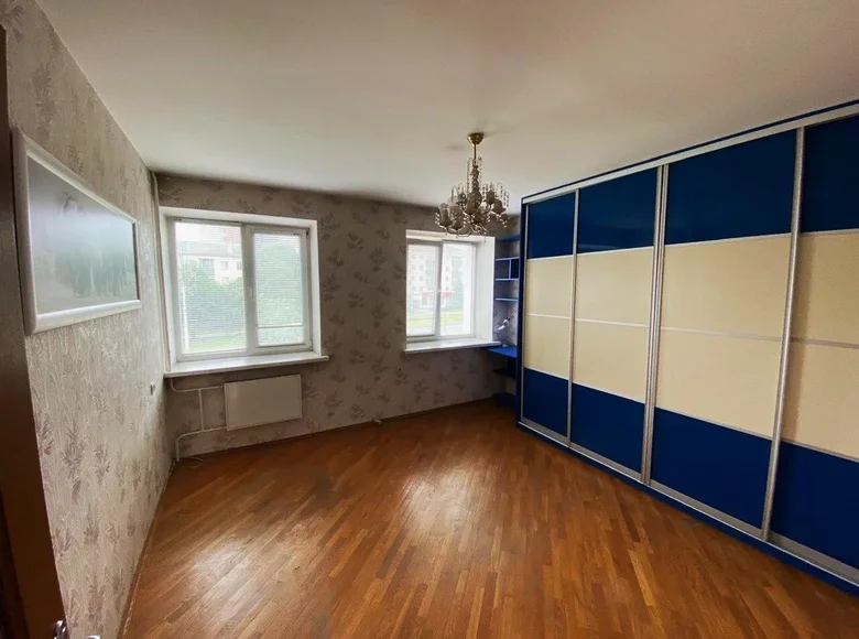 Квартира 3 комнаты 69 м² Минск, Беларусь