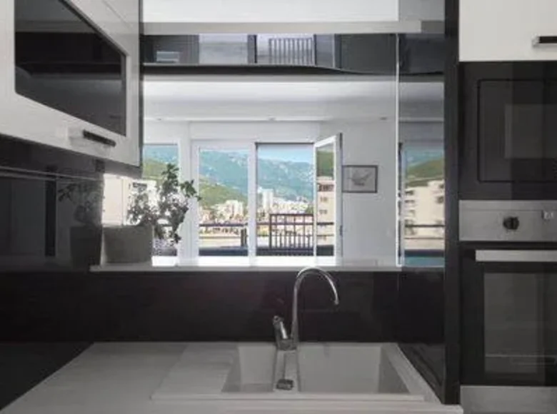 Apartamento 3 habitaciones 85 m² Budva, Montenegro