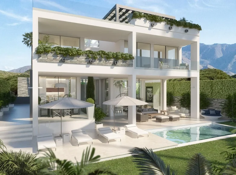 4 bedroom house  Estepona, Spain