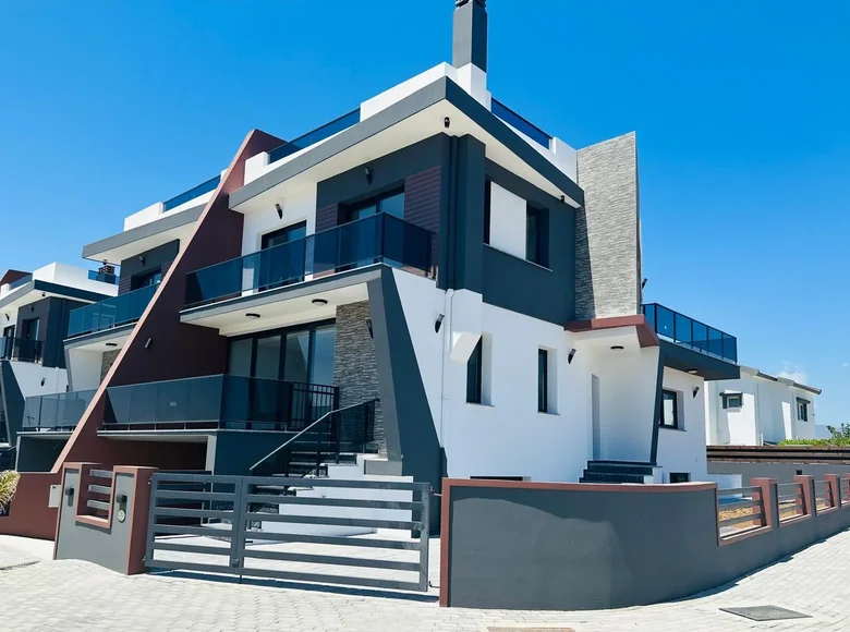 Doppelhaus 4 zimmer 410 m² Iskele District, Nordzypern