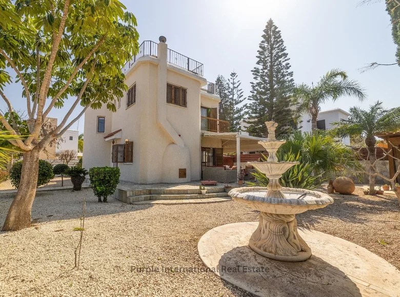 Villa 4 chambres 151 m² Paralímni, Chypre
