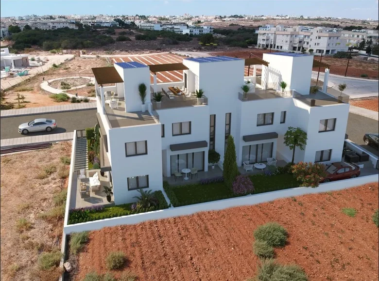 2 bedroom house 114 m² Kapparis, Cyprus
