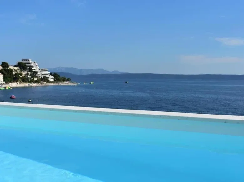 Villa de 4 dormitorios 362 m² Opcina Podgora, Croacia