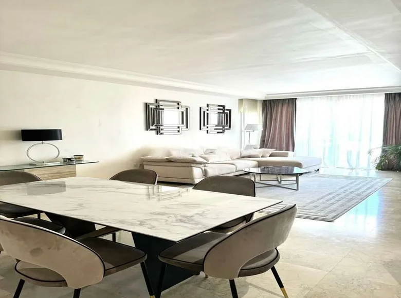 Appartement 2 chambres 176 m² Marbella, Espagne