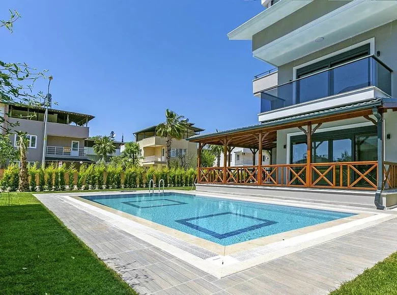 4-Zimmer-Villa 240 m² Kadriye, Türkei