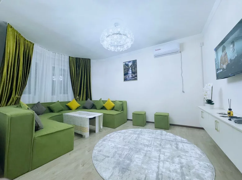 Квартира 4 комнаты 80 м² Ташкент, Узбекистан
