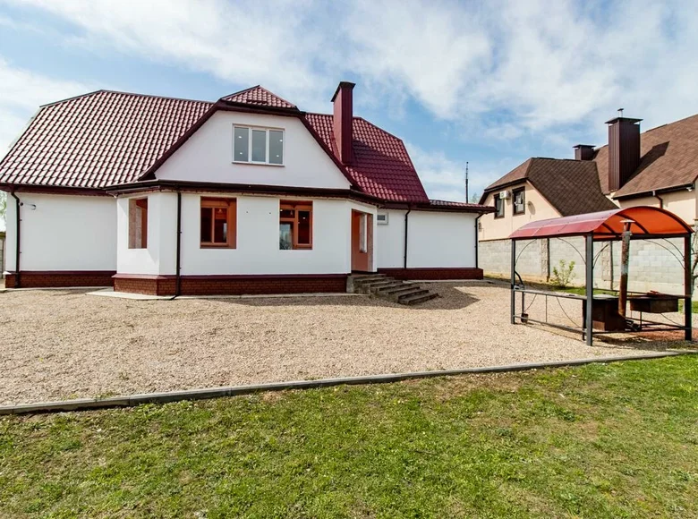 House 170 m² Kalodishchy, Belarus