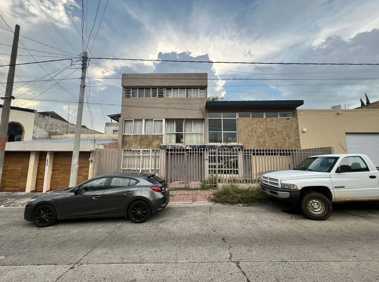 Haus 9 Schlafzimmer 461 m² Guadalajara, Mexiko