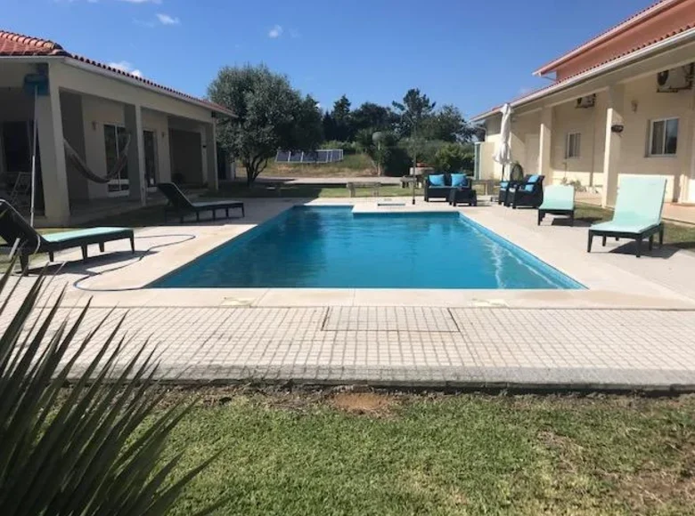 Grundstück 242 m² Coimbra, Portugal