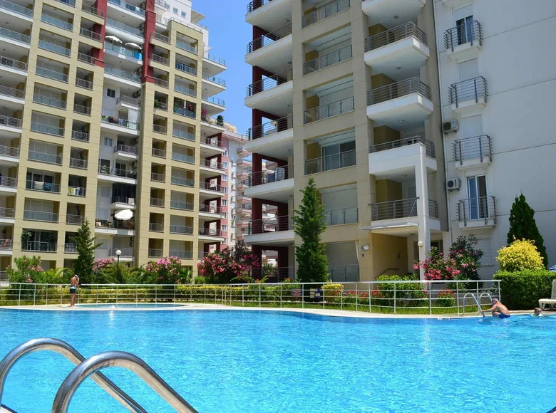 Квартира 3 комнаты  Махмутлар, Турция